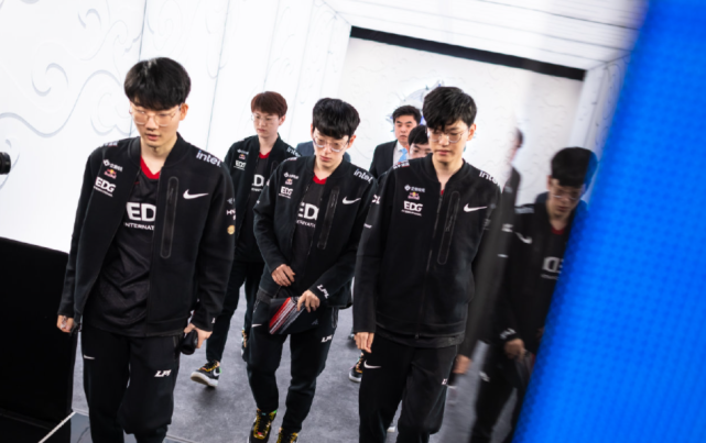 女子高尔夫 女子高尔夫