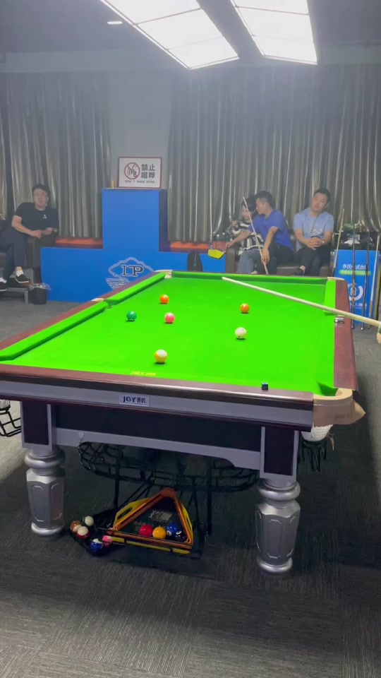 线上博彩反欺诈：揭秘平台后台是如何通过 IP 关联锁定“对冲套利”账号的。（线上博彩风控揭秘：平台如何通过IP关联识别并封禁“对冲套利”账户）